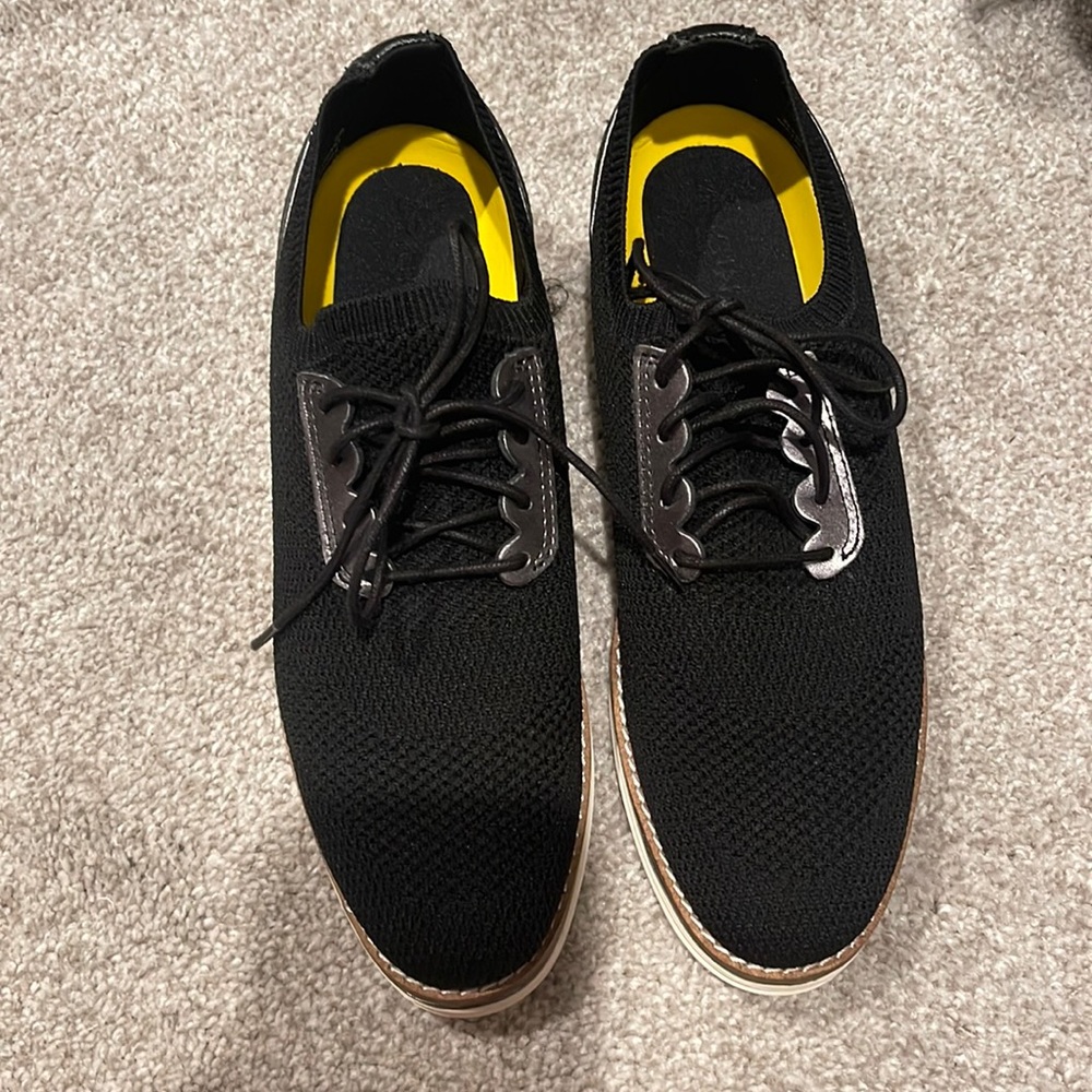 Brand New Cole Haan Original Grand shoes